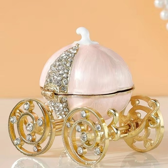 Pumpkin Carriage Hand Painted Rhinestone Decor Mini Ring Holder - Picture 2 of 4